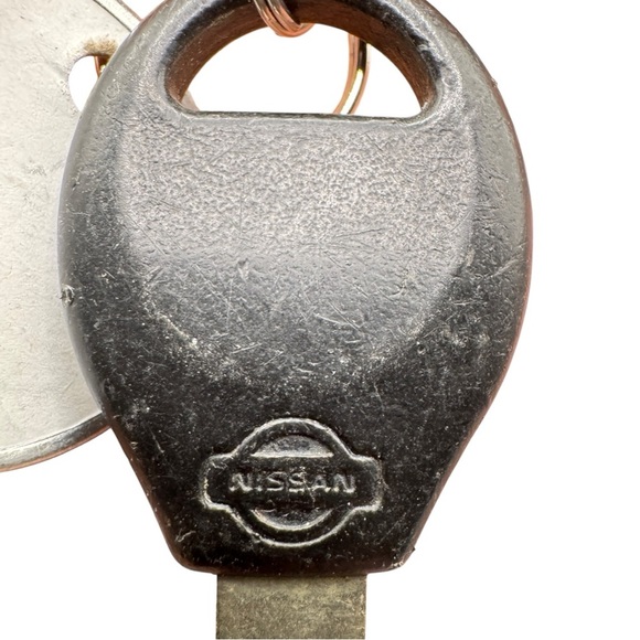 🔑 Nissan Frontier Key Fob Remote FCC ID KBRASUT10 - Picture 6 of 9